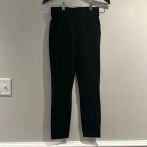 SPANX slim fit ankle length black pants